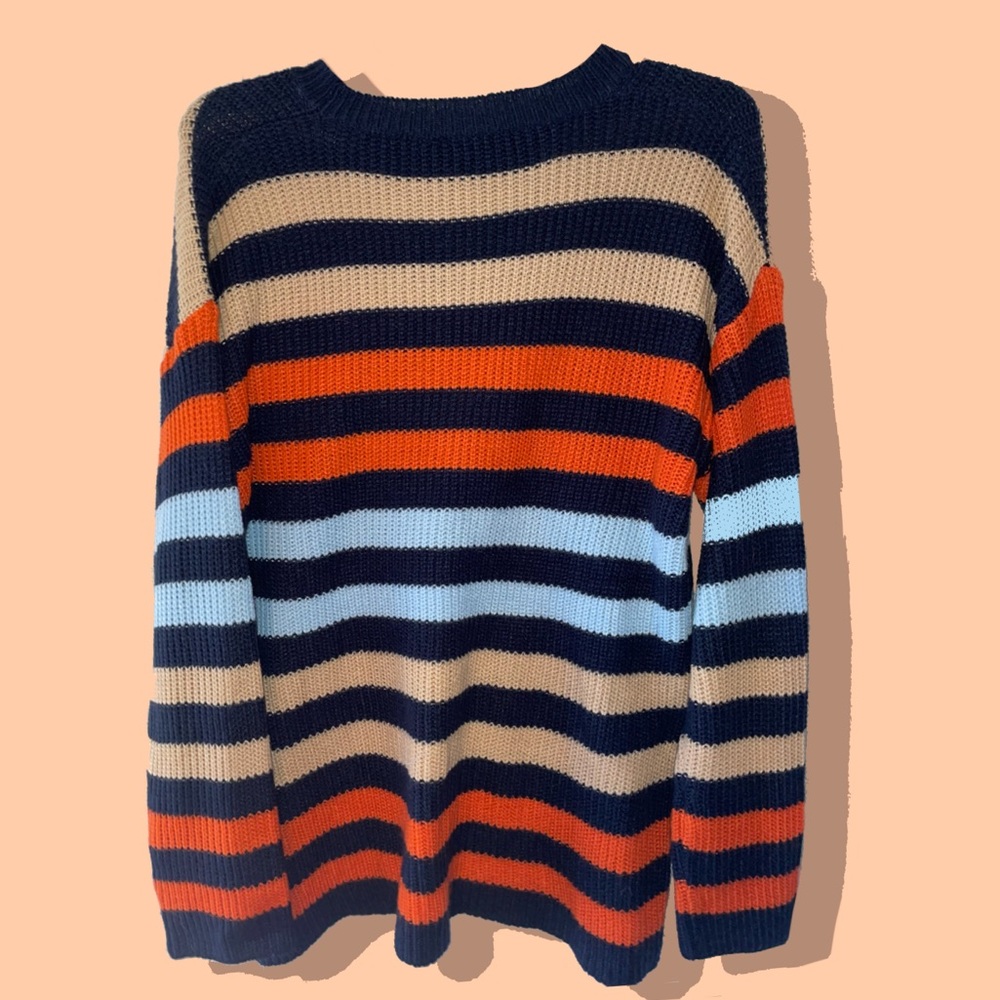 Women’s Stripe Colored Sweater Round Neck Loose